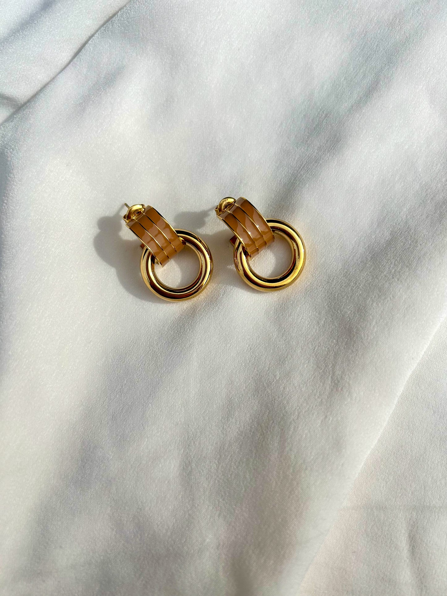 Enara Hoop Earrings (Nude)