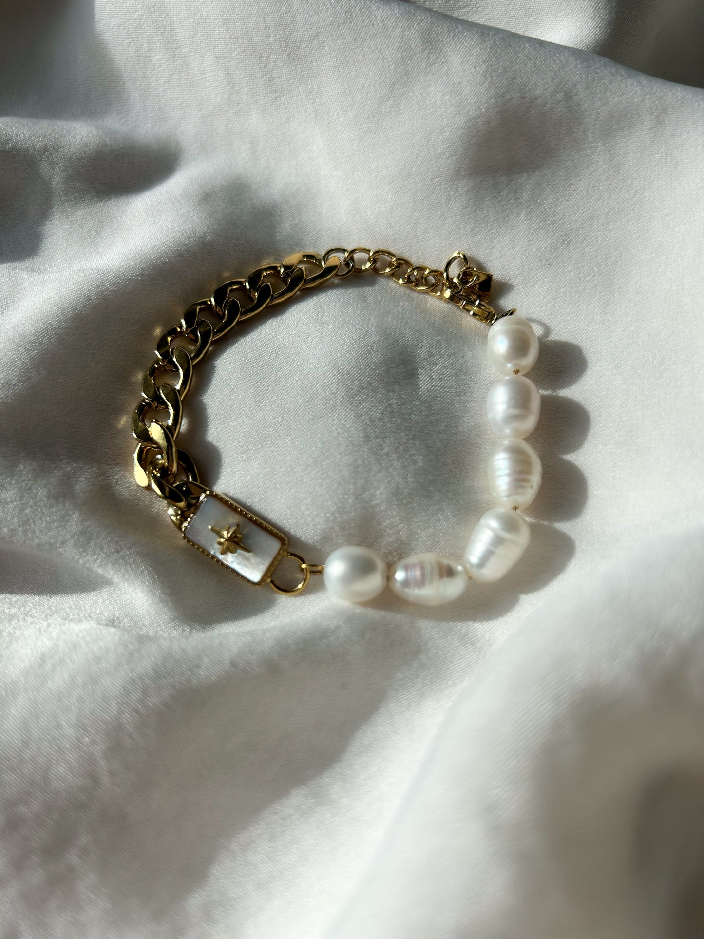 Golden Pearl Bracelet