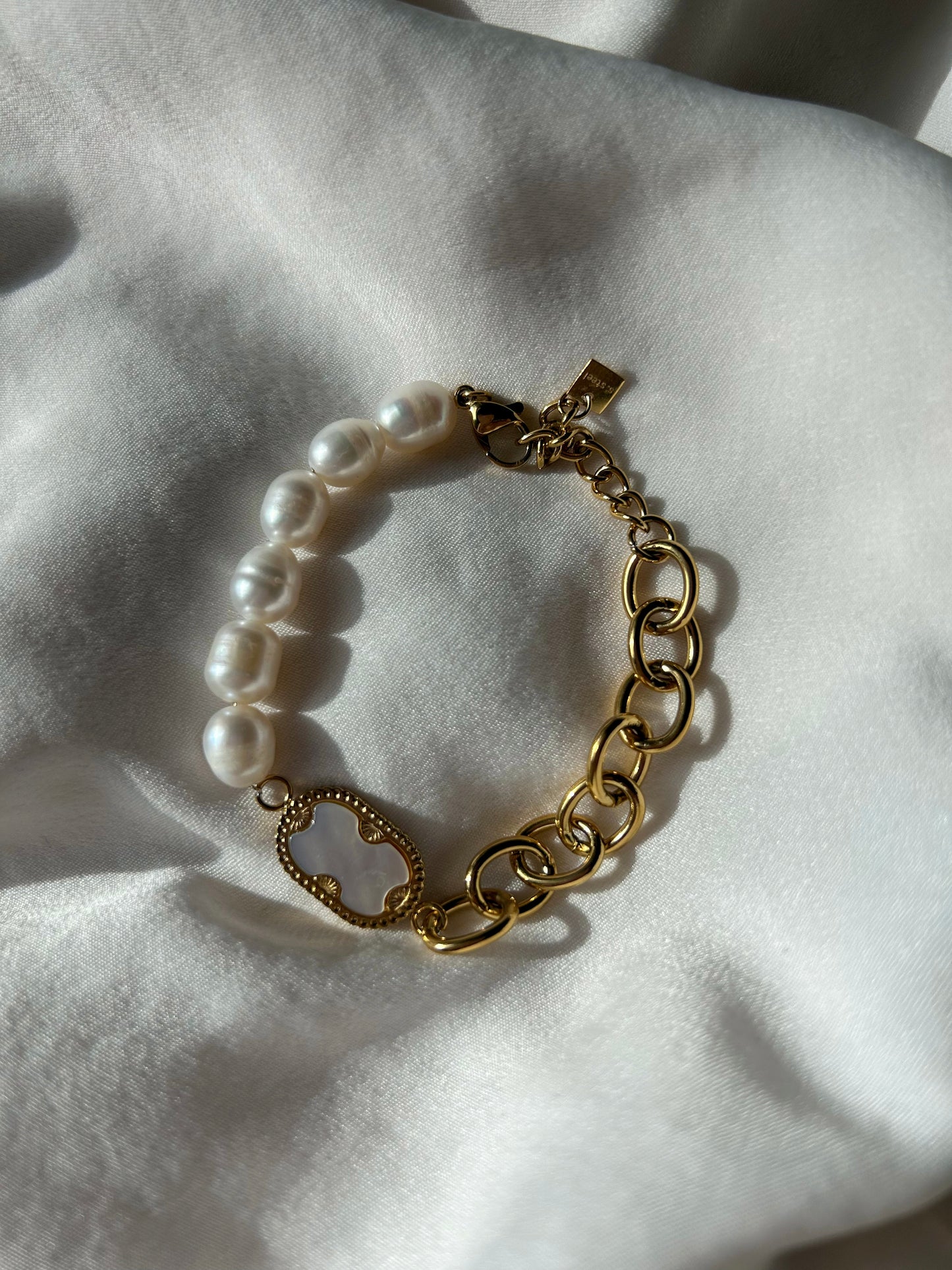 Golden Ambroisine Bracelet With White Mother of Pearl Stone