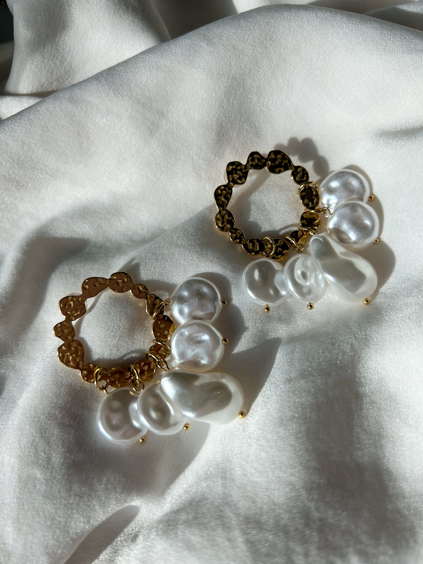 Nest Earrings Gilded With Freshwater Pearls