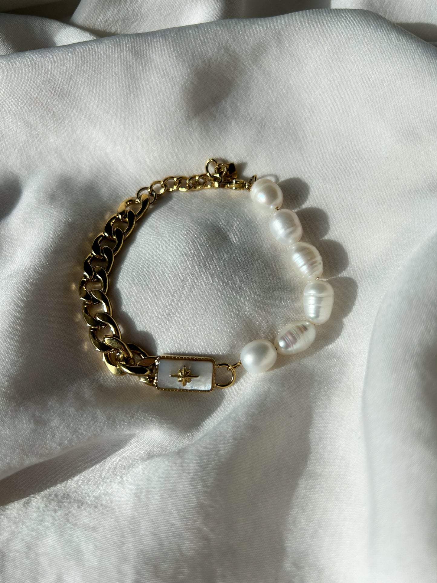 Golden Pearl Bracelet